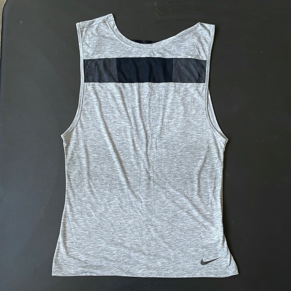 VGC Grey Nike Open Back Sleeveless Shirt - Size Small